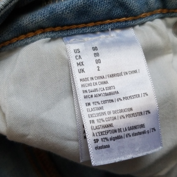 Light Wash Super Stretch Cuffed Jean Shorts NWOT - Picture 2 of 7